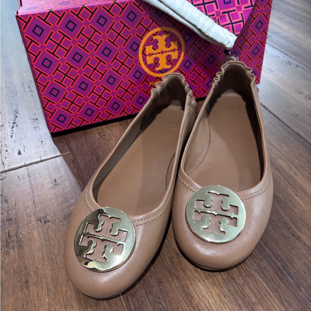 Tory Burch Brown Flats with Gold Emblem